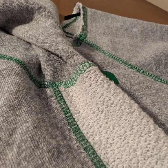 GREEN BAY PACKER Wms Metallic Green Logo Sweatshirt Raw Edges XL - Picture 12 of 13